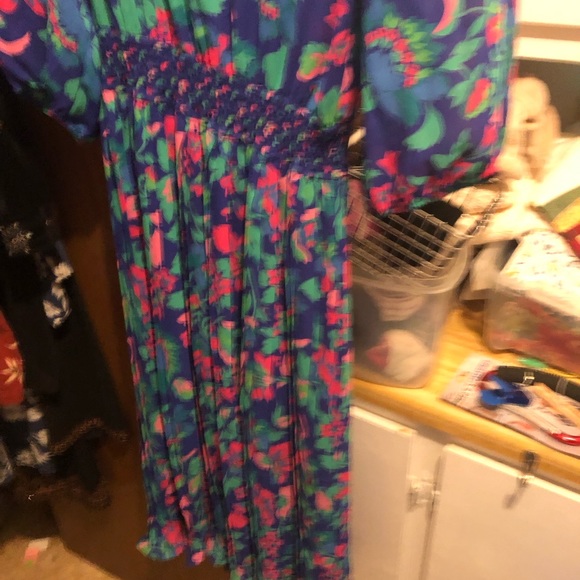 Susan Freis 1980s Ruffled Dress-  735 $150 or $125 w/offer - Picture 3 of 7